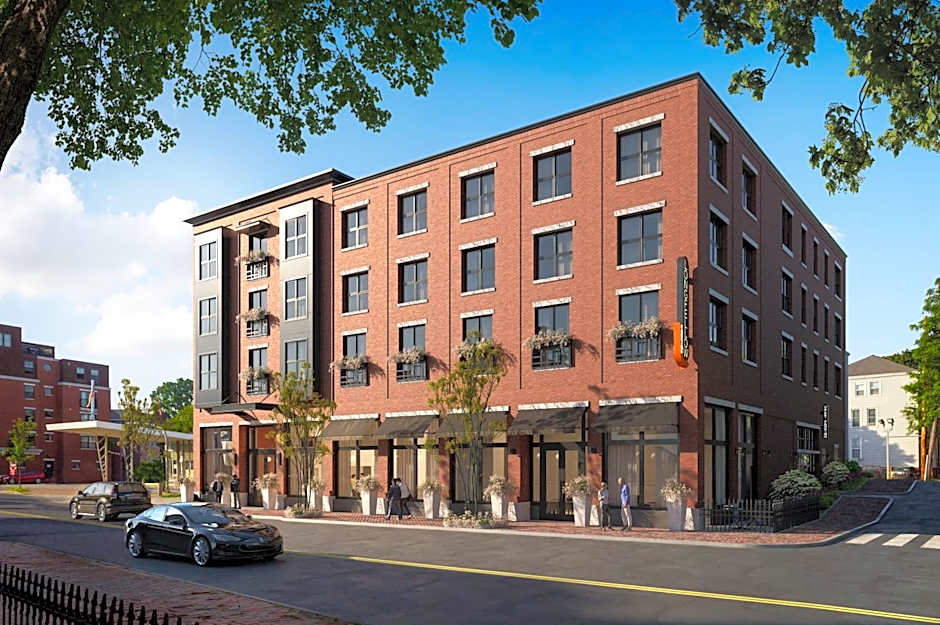 Longfellow Hotel