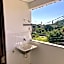 Casa inteira con piscina compartilhada