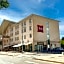 ibis Martigues Centre