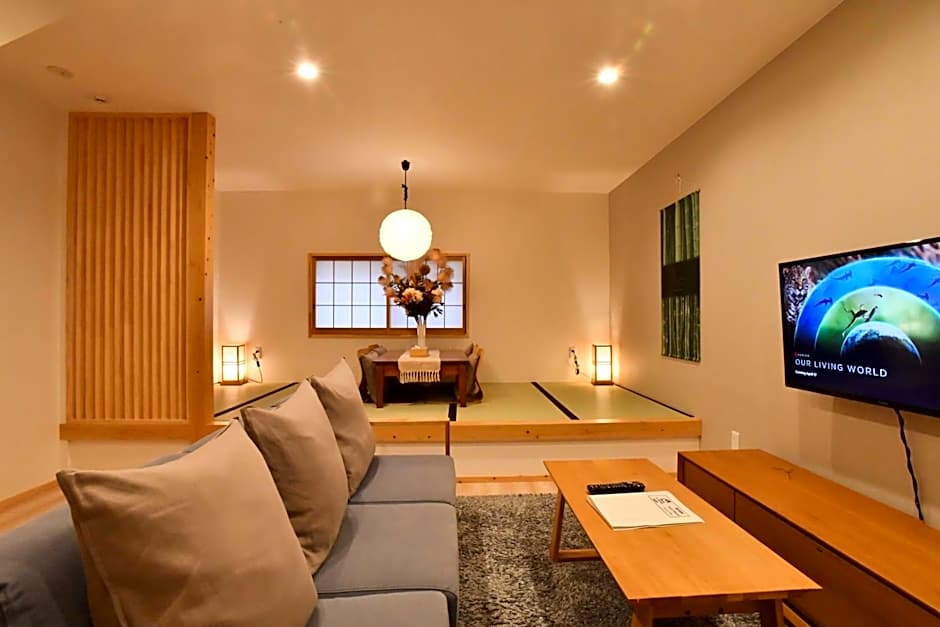 FL House 浪花町