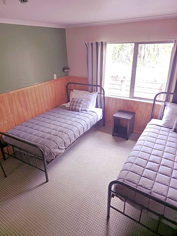 Waitomo Village Chalets home of Kiwipaka