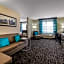 La Quinta Inn & Suites by Wyndham Fairborn Wright-Patterson