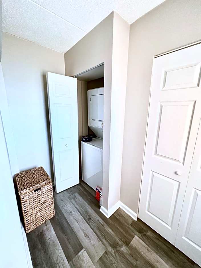 Wondrous Waterfront Condo w/ Pool & Washer/Dryer