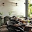 Renaissance by Marriott Boca Raton Hotel