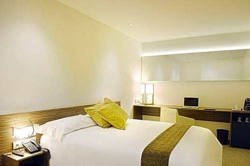 Air Rooms Madrid Airport by Premium Traveller