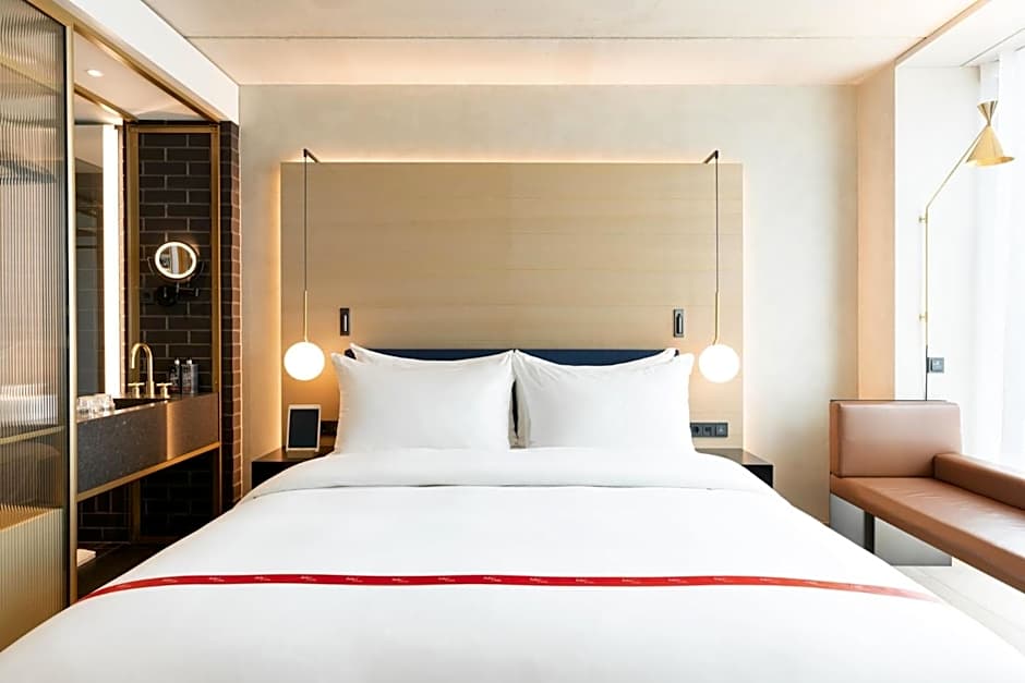 Ruby Emma Hotel Amsterdam