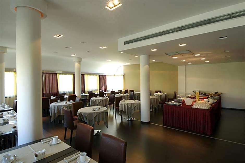 Cosmopolitan Hotel