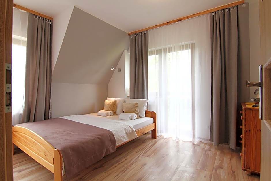 POKOJE GOŚCINNE WILCZNIK 12