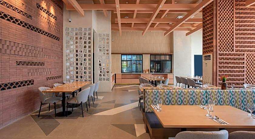 Citadines Roces Quezon City