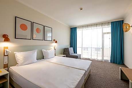 Standard Room with Park View