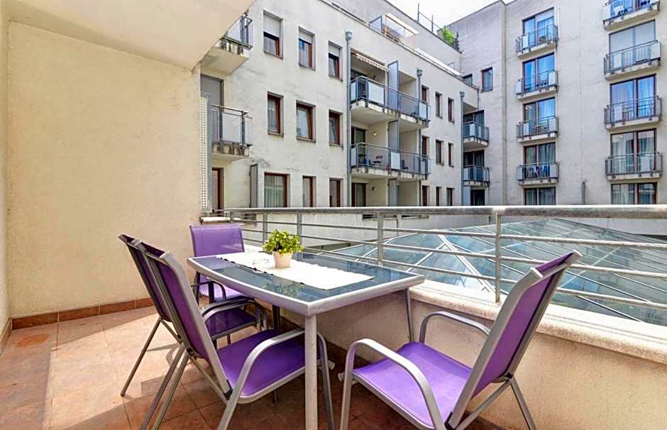Central Passage Apartments