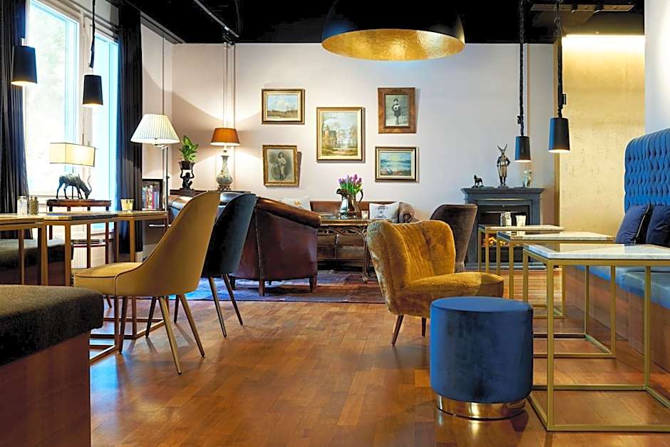 Townhouse Boutique Hotel