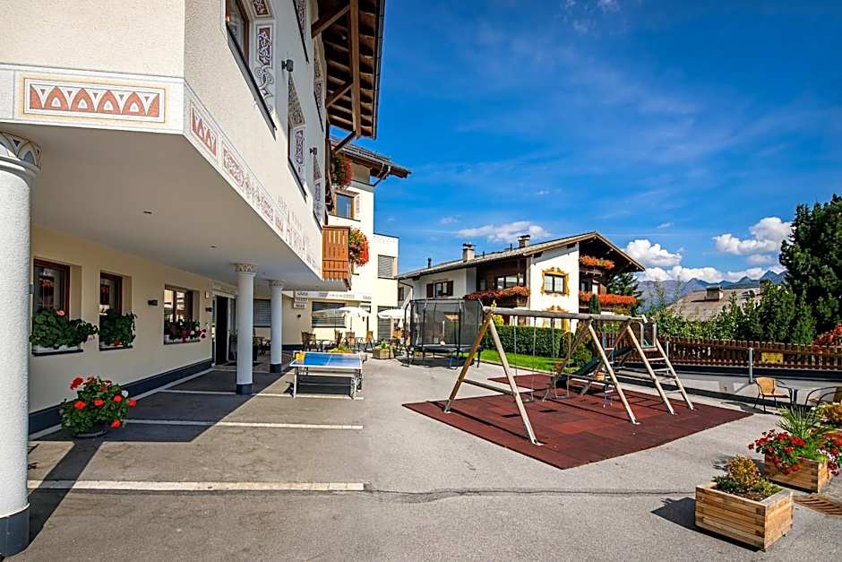 Apart-Hotel Aurora Fiss