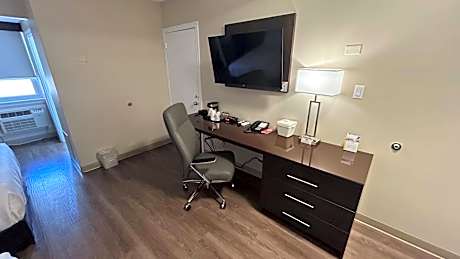 Superior King Room - Non-Smoking