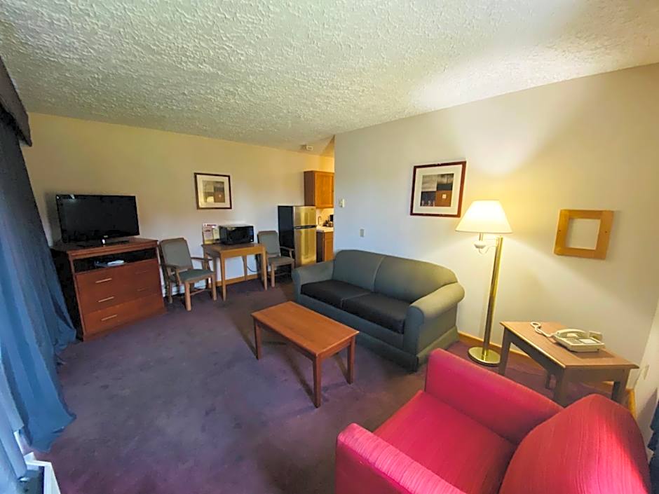 Fleetwood Inn Suites