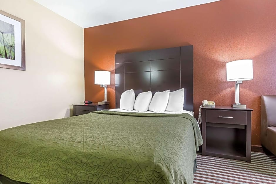 Quality Inn Mount Vernon, IL