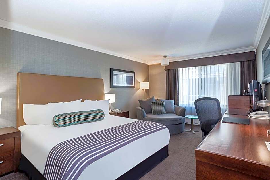 Sandman Hotel & Suites Vernon
