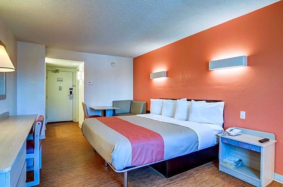 Motel 6-Greenwood Village, CO - Denver - South Tech Center