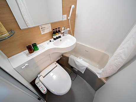 Standard Twin Room - Non-Smoking
