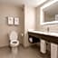 Holiday Inn Express & Suites Niagara Falls By IHG