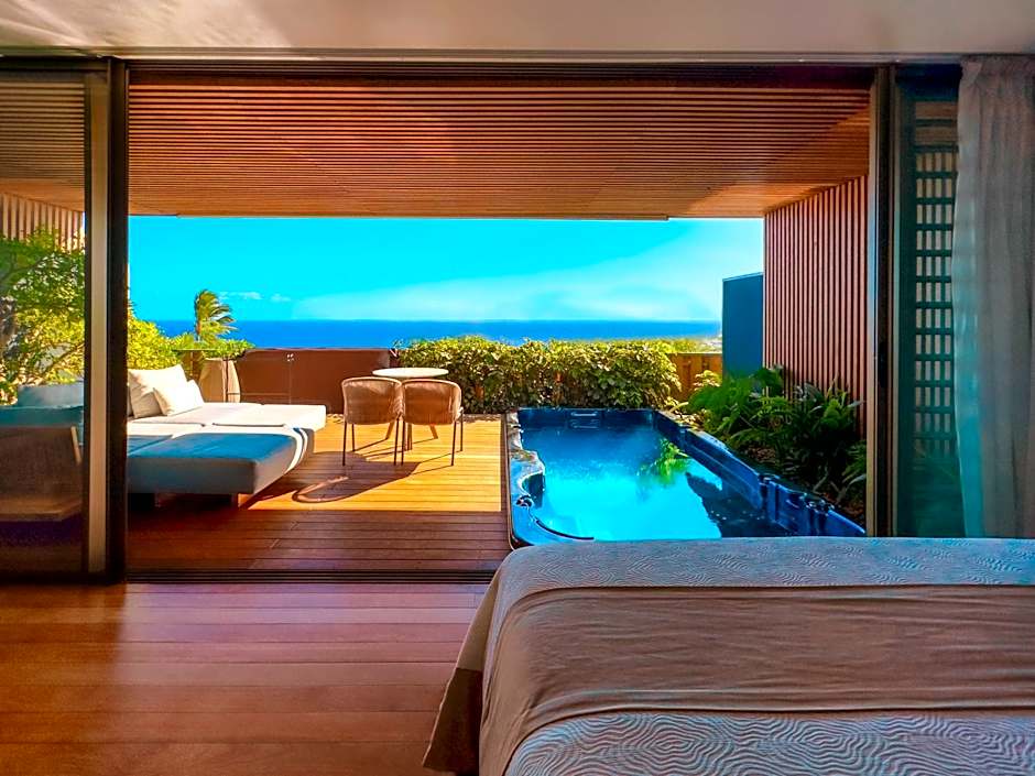 Blue Margouillat Seaview Hotel