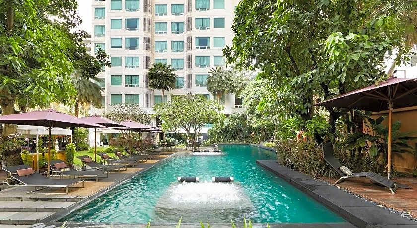 SORA Resort & Suites Sukhumvit