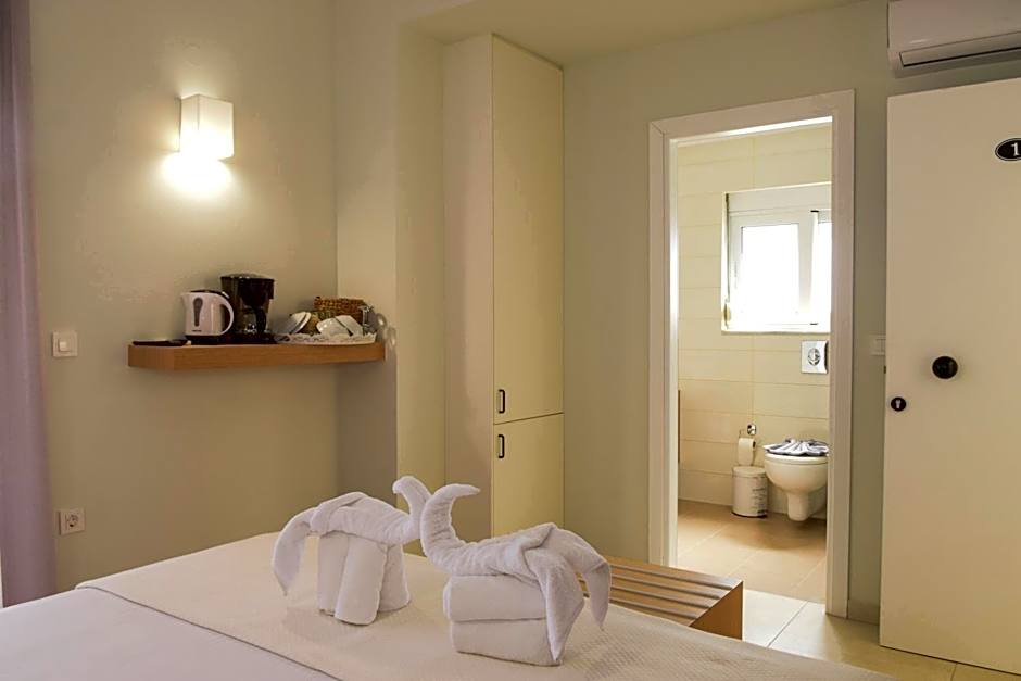 Mithos Premium Rooms
