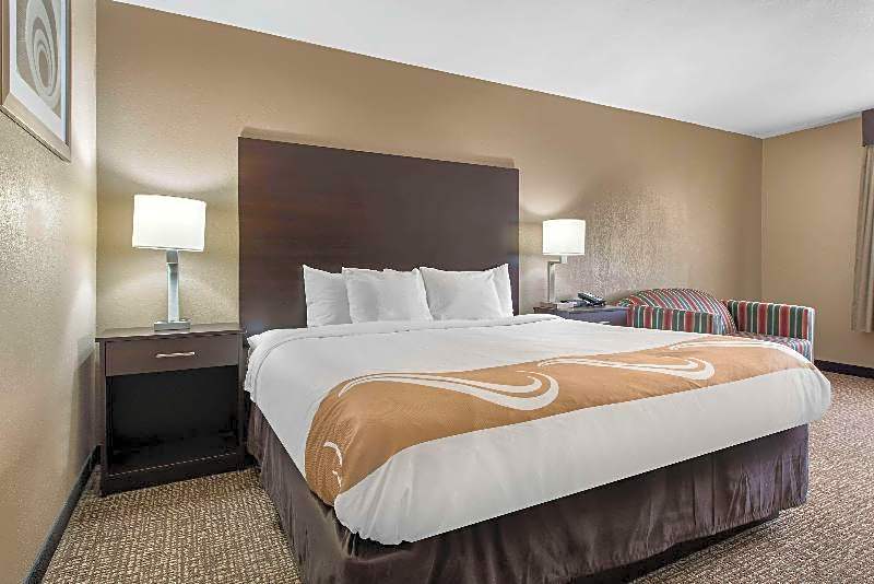 Quality Inn & Suites Lebanon I-65