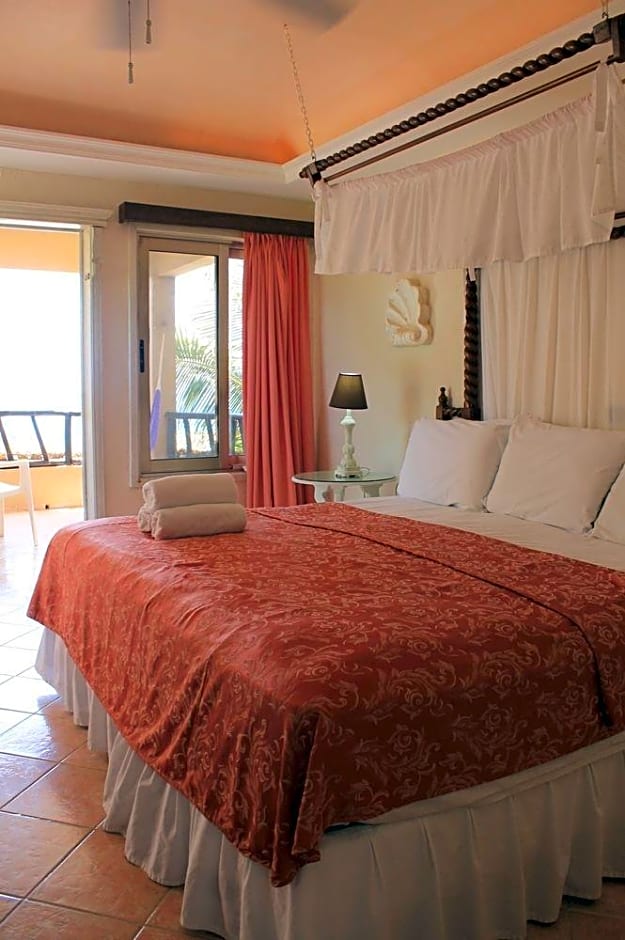 Hotel Playa La Media Luna, Isla Mujeres