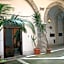 Navona Gallery Suites