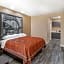 Super 8 by Wyndham Houston NW Beltway 8