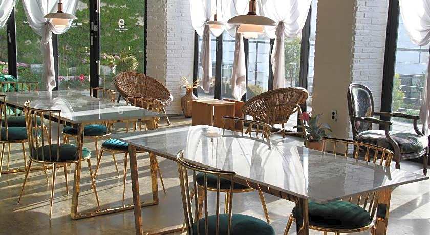 Jeju Nine Boutique Hotel