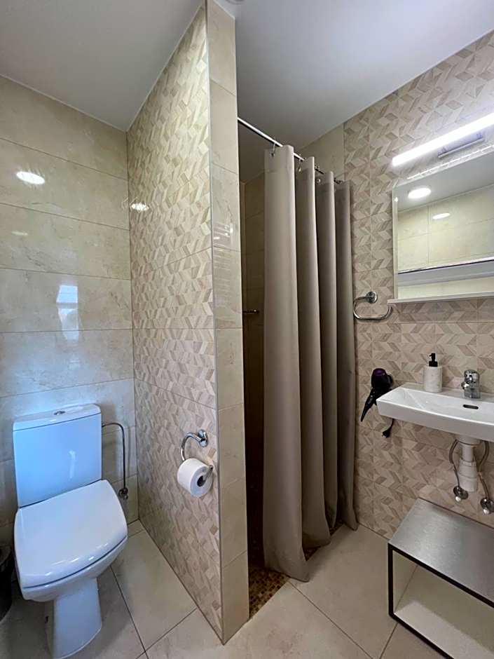 1912 Bed & Breakfast