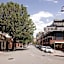 Inner-city 2 bedroom apartment - perfectly located