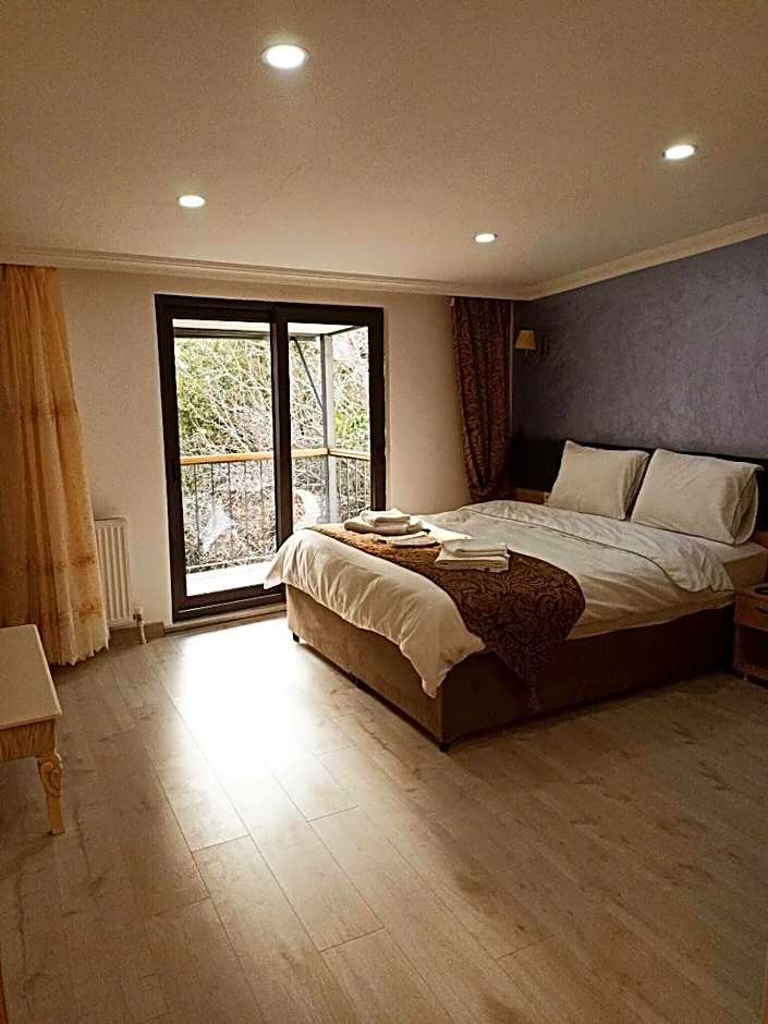 Loren Hotel & Suites