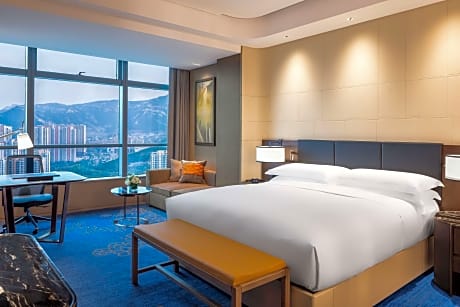 King Premier One Bedroom Suite