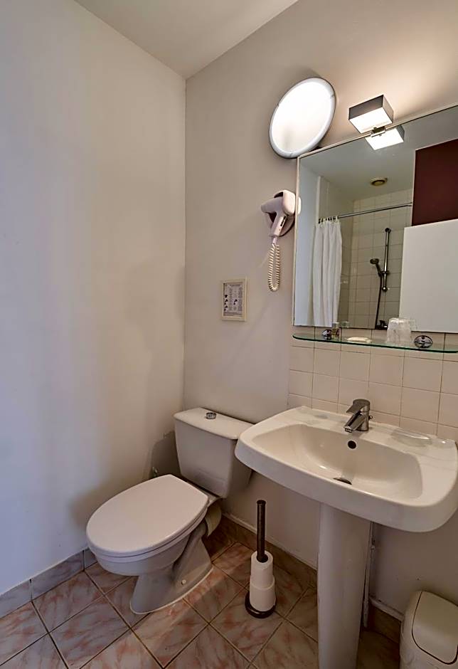 LOGIS Hotel Du Theatre