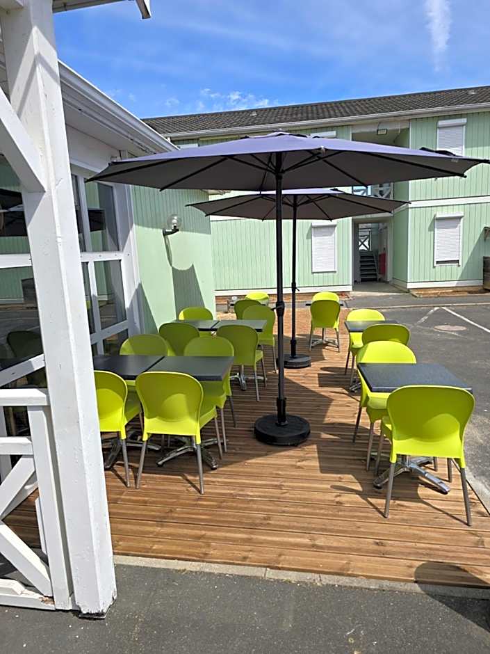 Brit Hotel Essentiel Poitiers Gare du Futuroscope