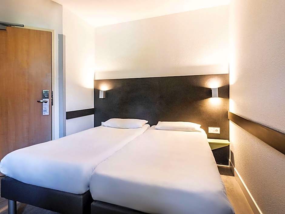 Hotel Ibis Budget Lyon Isle D'Abeau