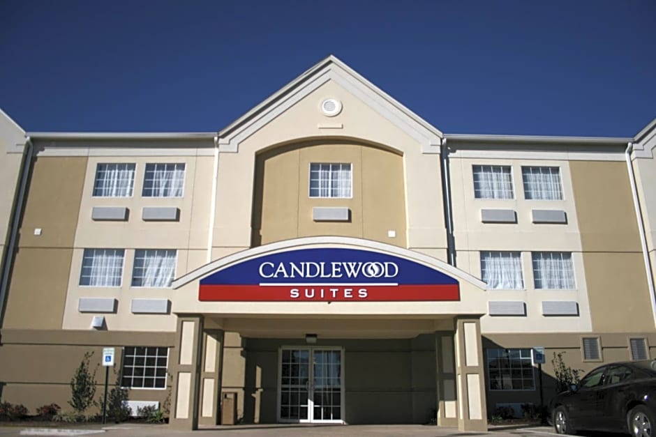 Candlewood Suites Lake Charles-Sulphur, an IHG Hotel
