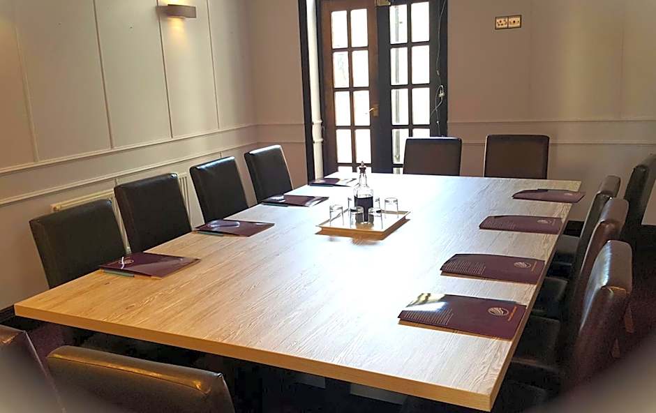 The Queensgate Hotel