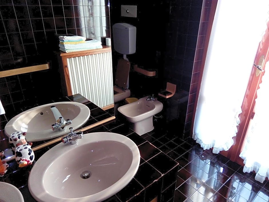 B&B Mamma Mia Family House