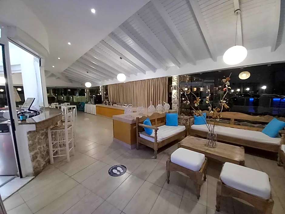 Aegean Blu Hotel & Apartments