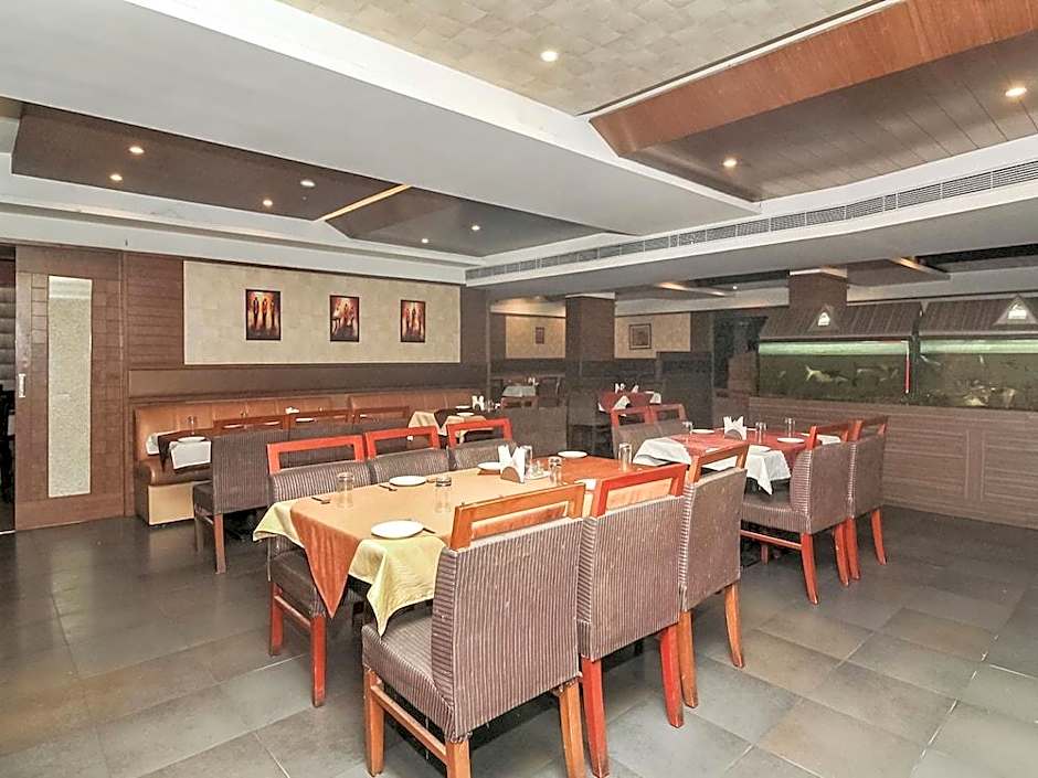 Super Townhouse Vanasthalipuram formerly Hotel Surabhi