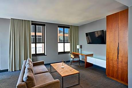 Junior King Suite with Sofa Bed