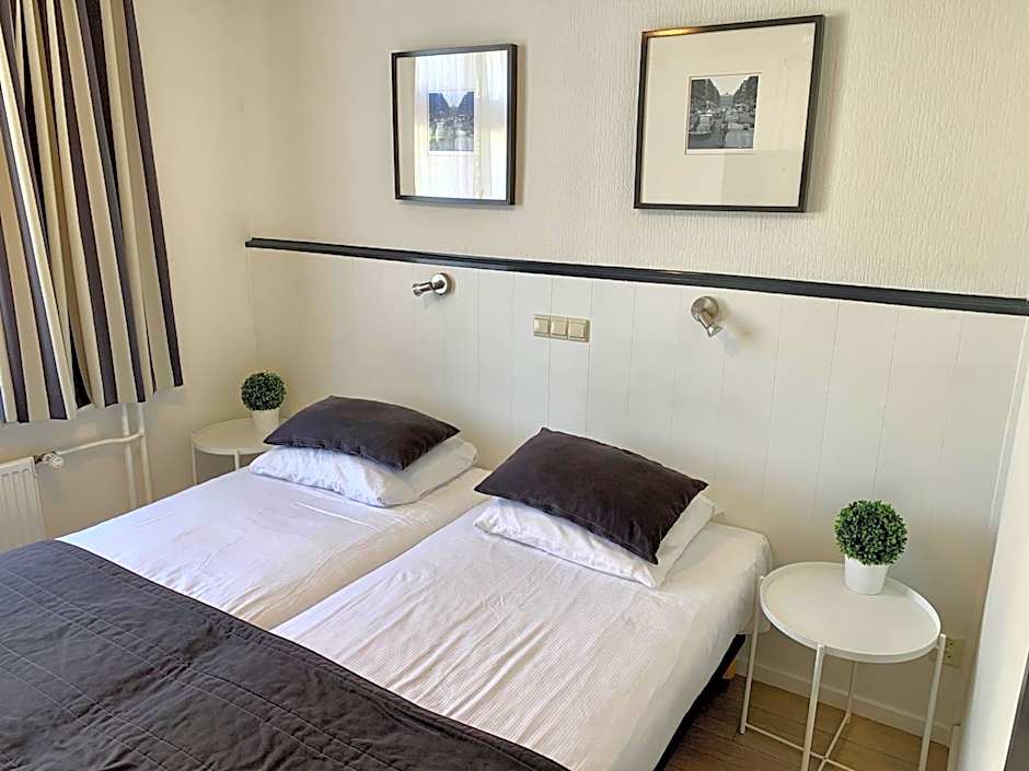 Photo 1 of 4 of Standard 2 Beds