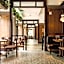 Flat Iron Hotel