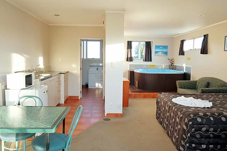 Gateway International Motel