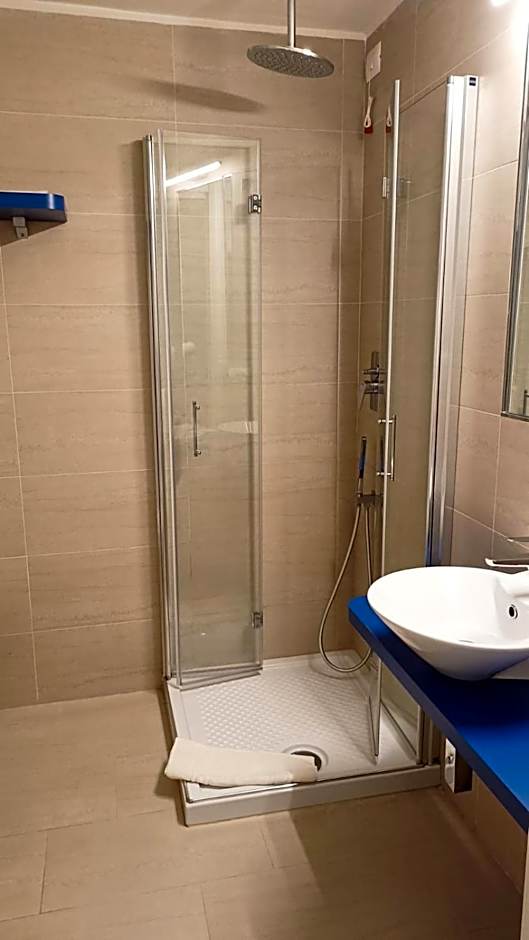 Roma Hotel
