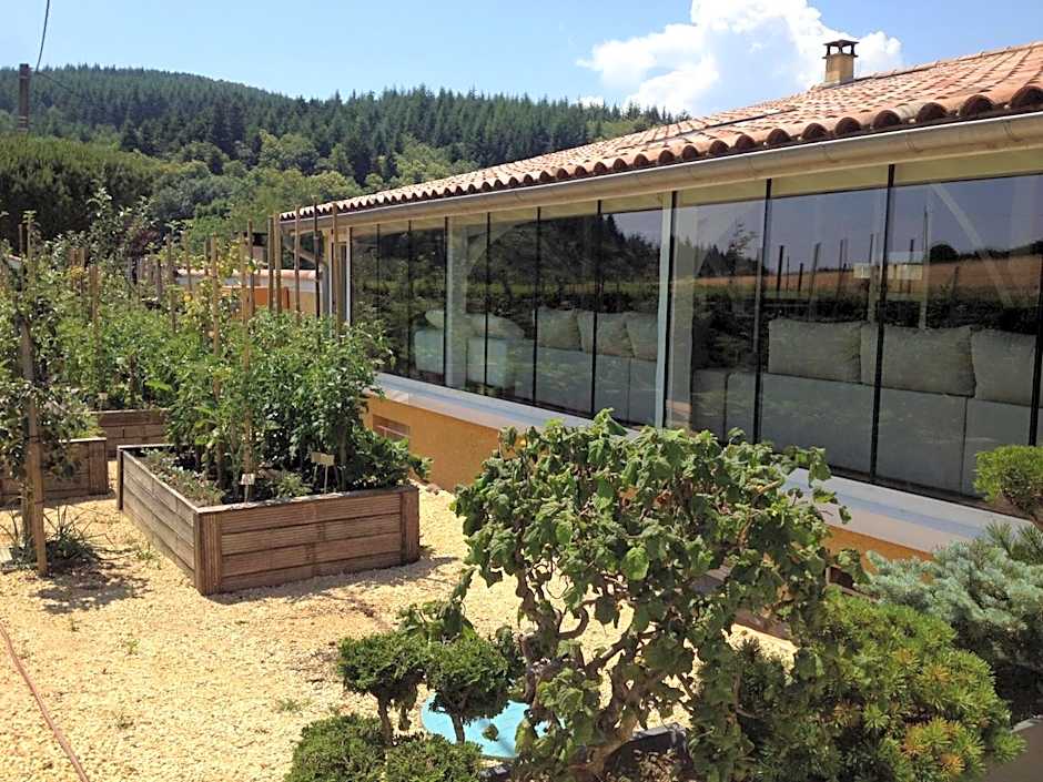 Domaine du Mont Monnet - Chambre d'hôtes & Gîte